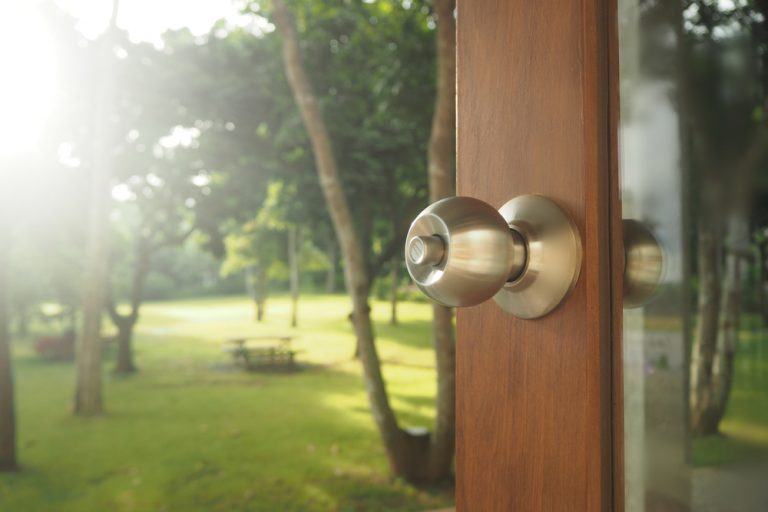 install-storm-door