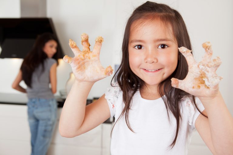 child-sticky-fingers-kitchen
