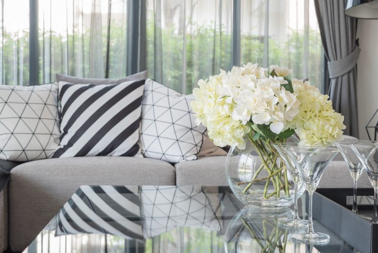 How-to-Care-for-Your-Glass-Tabletops