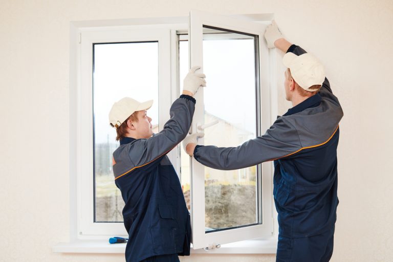 Stopping-Air-Leaks-in-the-Summer
